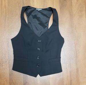 Express Vest with Ruffles